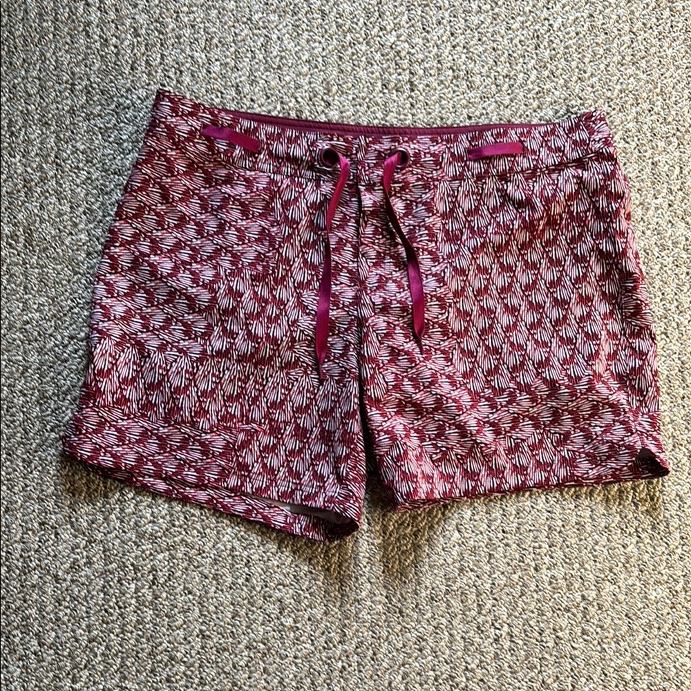 Prana Stylish Maroon Pink Patterned Women's Shorts Size XL
